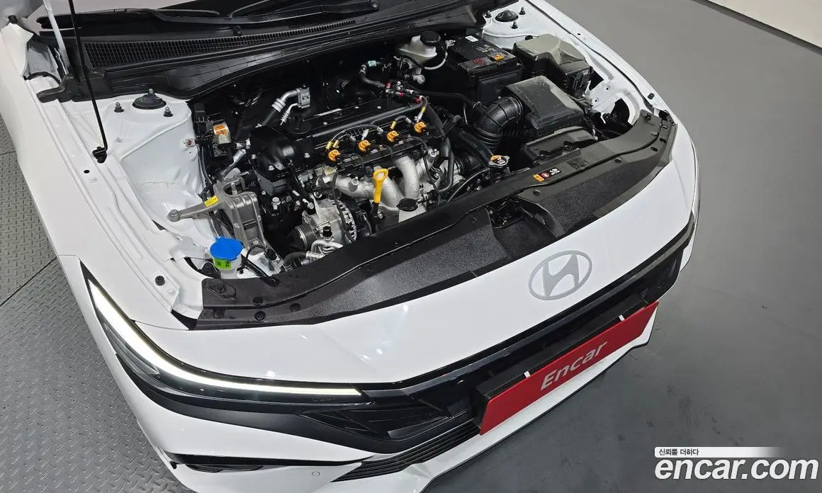 Hyundai Avante 2025 1.6 автомат (гидро), фото 6