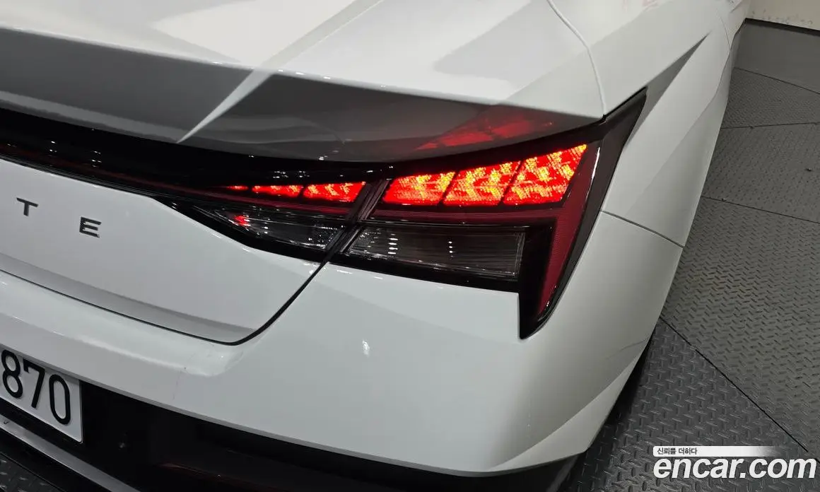 Hyundai Avante 2025 1.6 автомат (гидро), фото 9