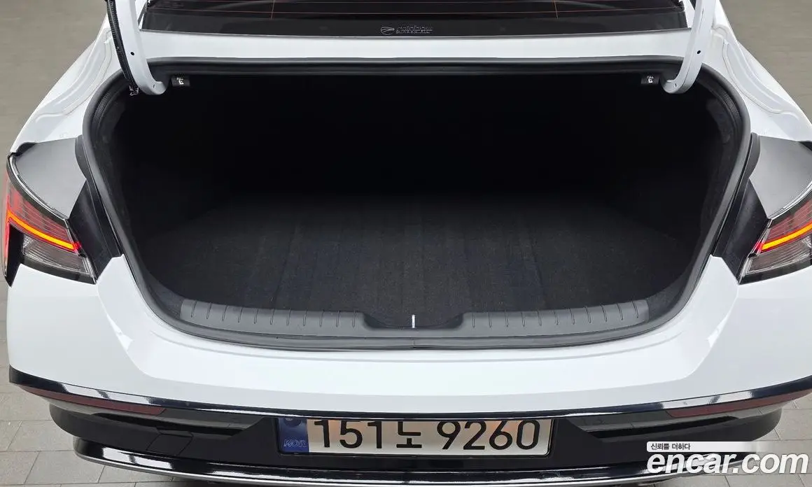 Hyundai Avante 2025 1.6 автомат (гидро), фото 20