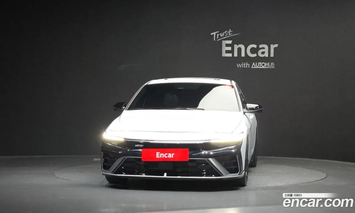 Hyundai Avante 2025 1.6 автомат (гидро), фото 3