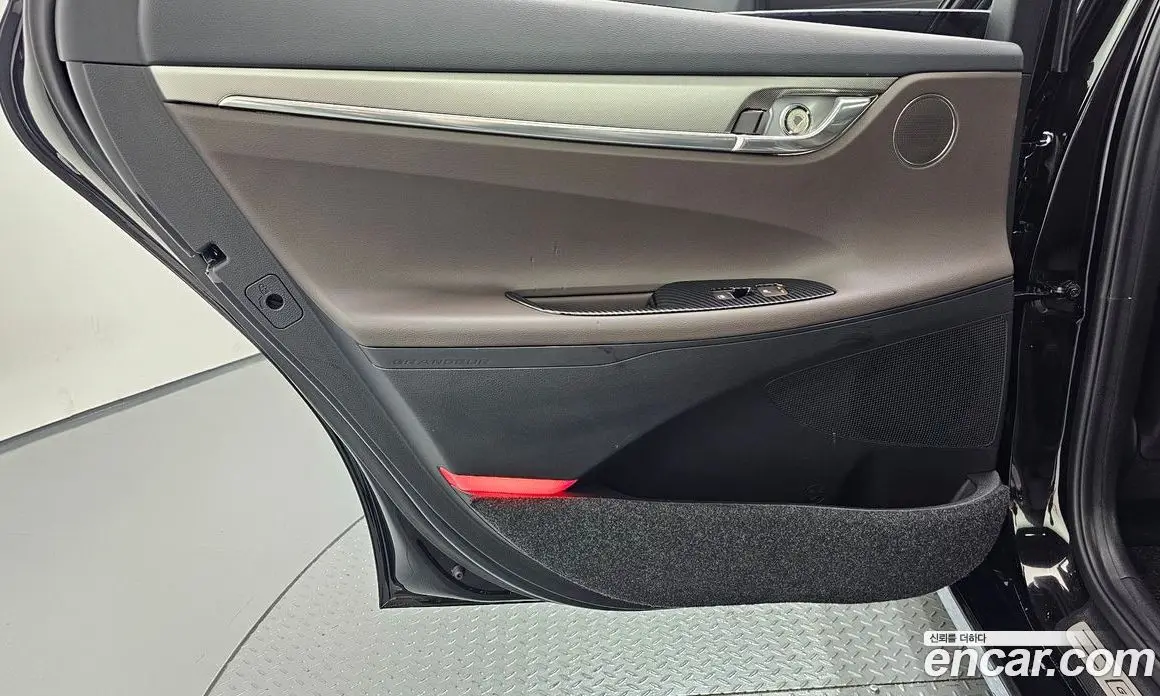 Hyundai Grandeur 2020 2.5 автомат (гидро), фото 15