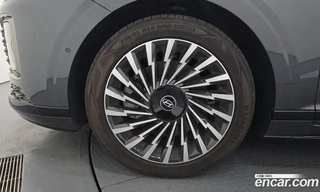 Hyundai Grandeur 2023 3.5 автомат (гидро), миниатюра 5