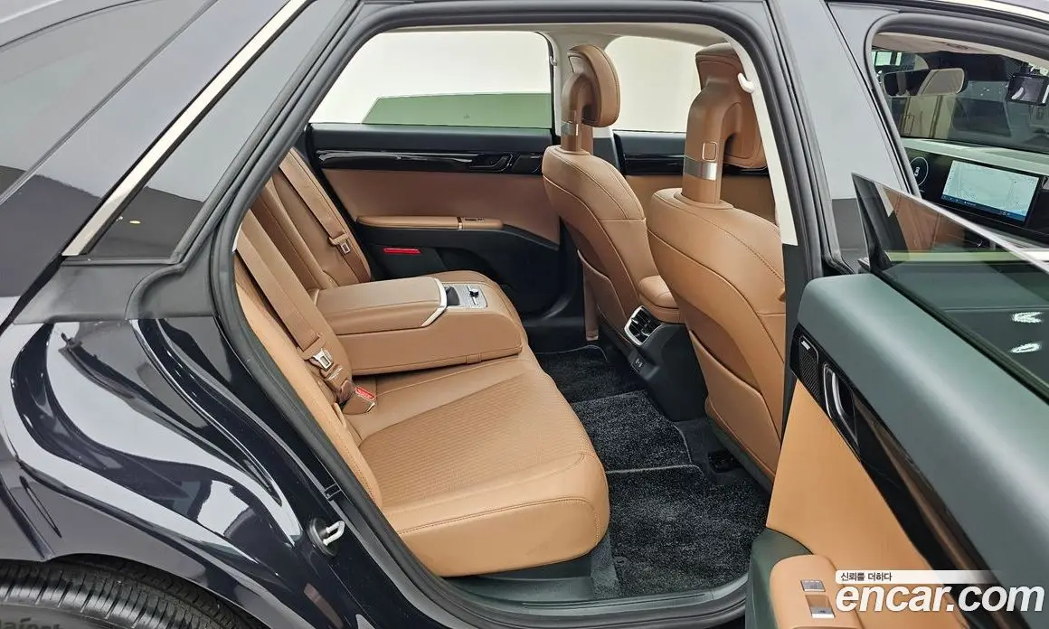 Hyundai Grandeur 2023 3.5 автомат (гидро), фото 12