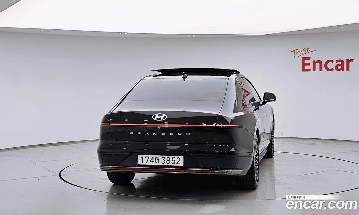 Hyundai Grandeur 2023 3.5 автомат (гидро), фото 4