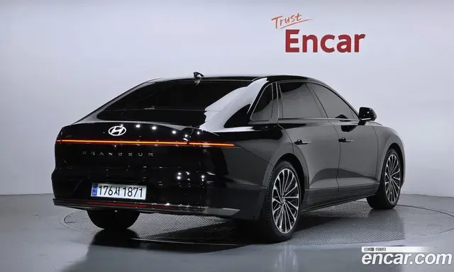 Hyundai Grandeur 2024 2.5 автомат (гидро), миниатюра 2