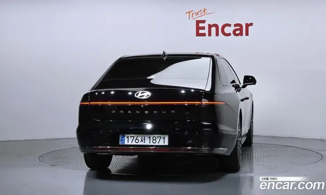 Hyundai Grandeur 2024 2.5 автомат (гидро), миниатюра 4