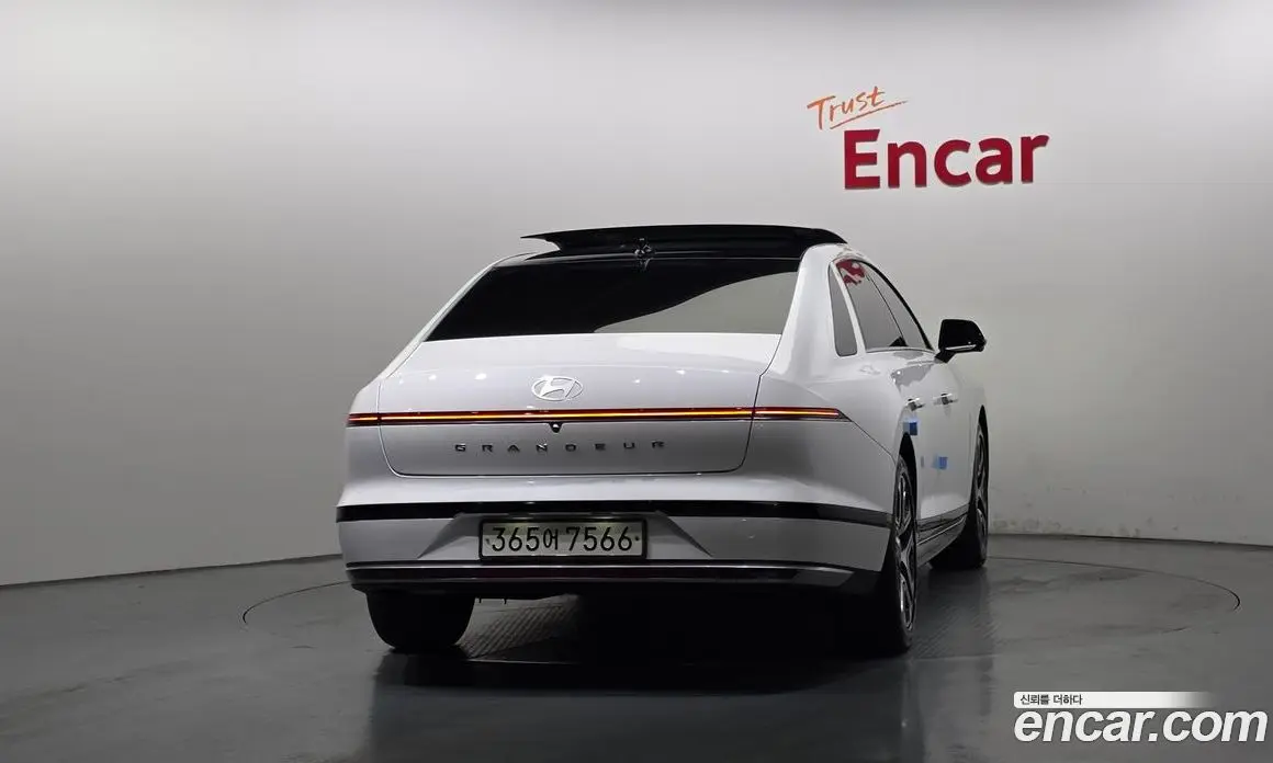 Hyundai Grandeur 2024 2.5 автомат (гидро), фото 4