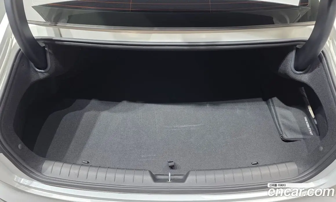 Hyundai Grandeur 2024 3.5 автомат (гидро), фото 20