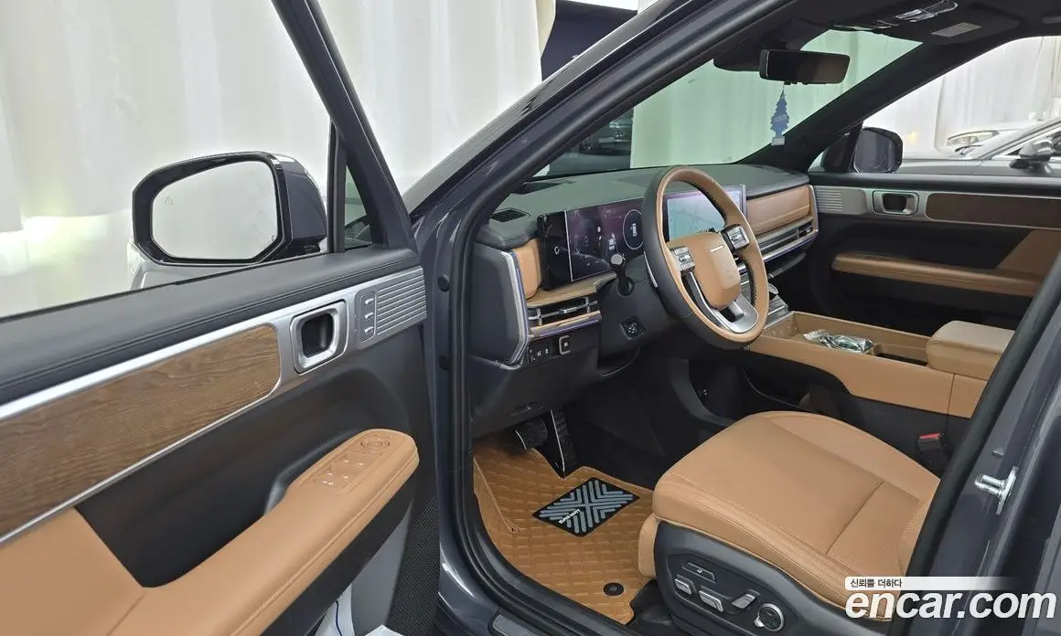 Hyundai Santa Fe 2025 1.6 автомат (гидро), фото 13