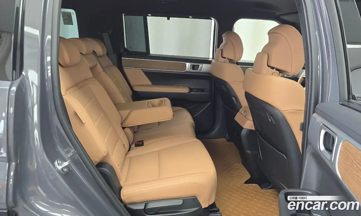 Hyundai Santa Fe 2025 1.6 автомат (гидро), фото 17
