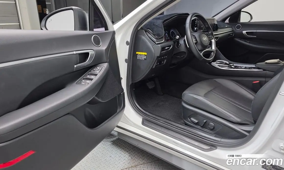 Hyundai Sonata 2019 2.0 автомат (гидро), фото 13