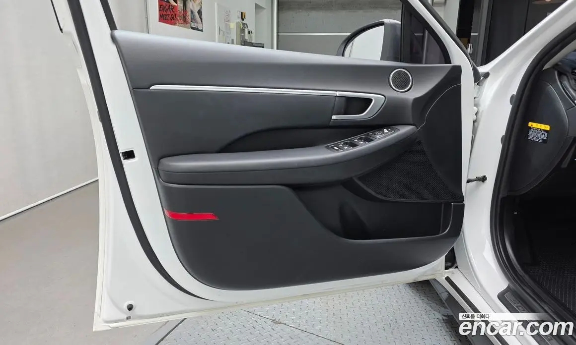 Hyundai Sonata 2019 2.0 автомат (гидро), фото 14