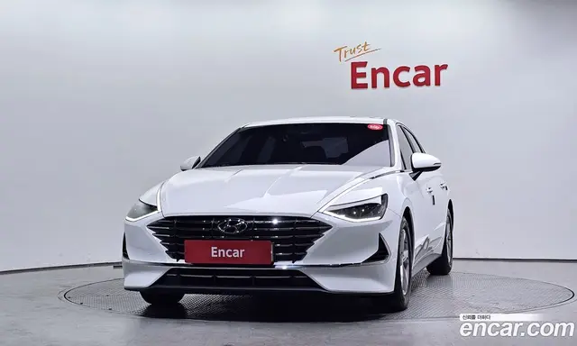 Hyundai Sonata 2019 2.0 автомат (гидро), миниатюра 3