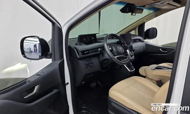 Hyundai Staria 2023 2.2 автомат (гидро), миниатюра 10