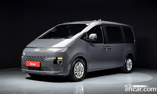 Hyundai Staria, 2025, 16 405 км