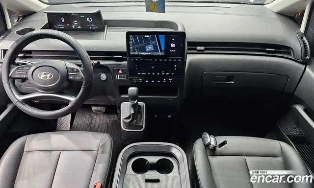 Hyundai Staria 2025 3.5 автомат (гидро), миниатюра 7