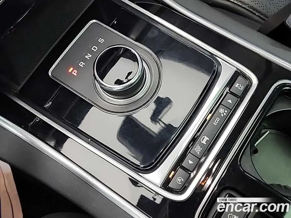 Jaguar XF 2017 2.0 автомат (гидро), фото 8 Jaguar XF 2017 2.0 автомат (гидро), фото 8