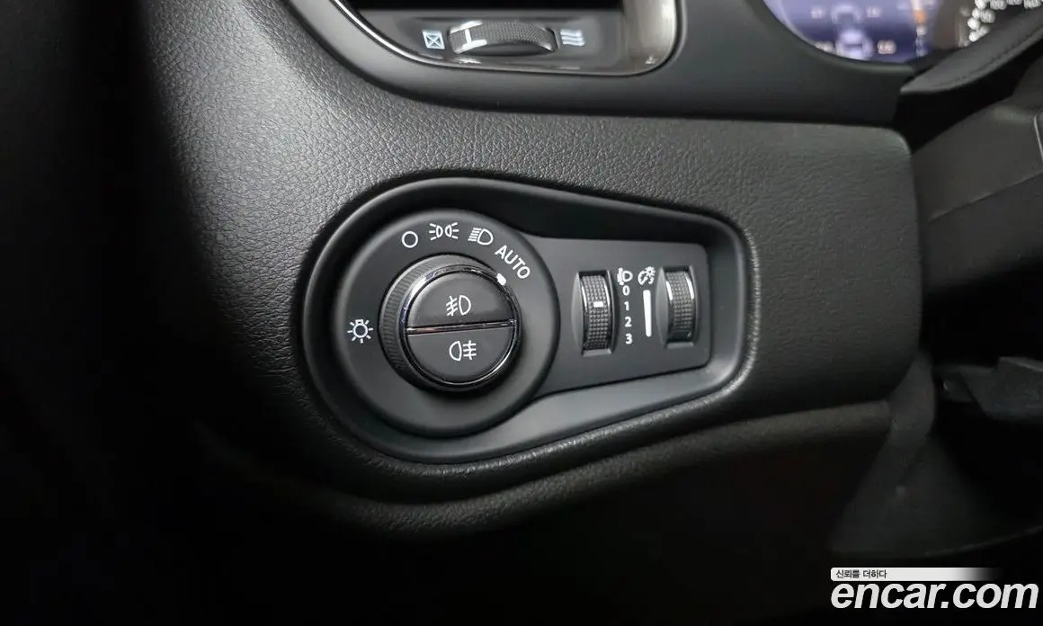 Jeep Renegade 2021 2.4 автомат (гидро), фото 26