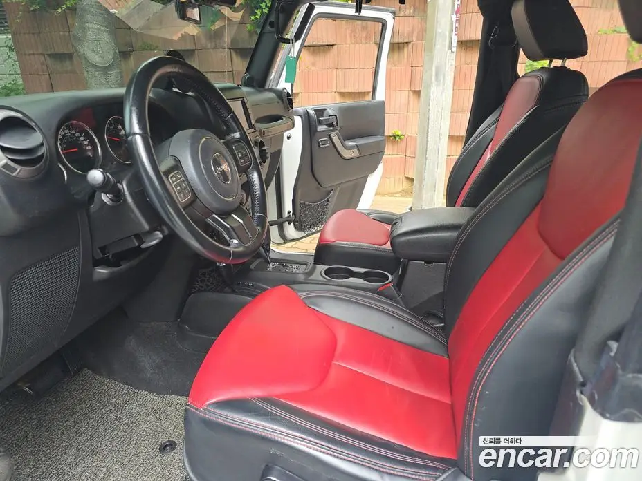 Jeep Wrangler 2014 3.6 автомат (гидро), фото 17