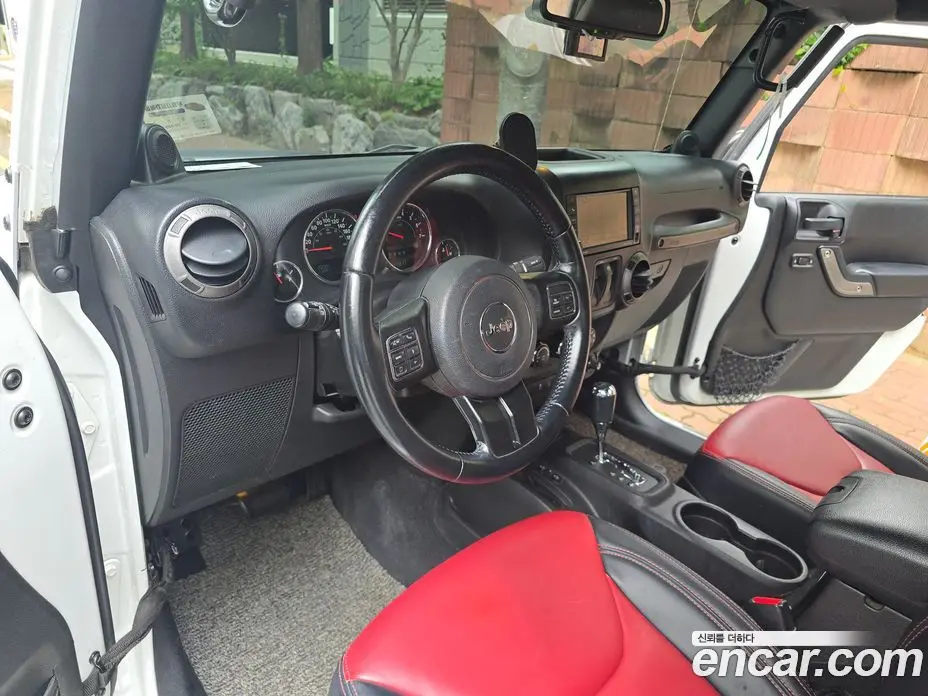 Jeep Wrangler 2014 3.6 автомат (гидро), фото 10