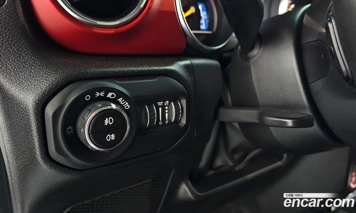Jeep Wrangler 2023 2.0 автомат (гидро), фото 26