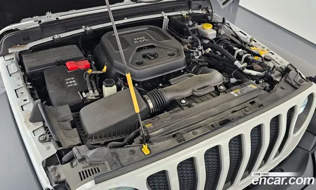 Jeep Wrangler 2023 2.0 автомат (гидро), миниатюра 6