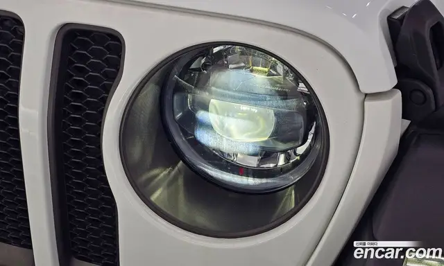 Jeep Wrangler 2023 2.0 автомат (гидро), миниатюра 8