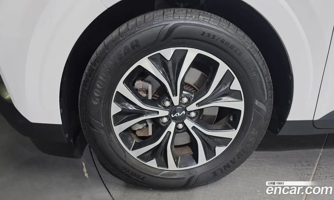Kia Carnival 2022 3.5 автомат (гидро), фото 5