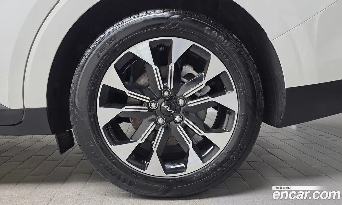 Kia Carnival 2022 2.2 автомат (гидро), фото 7