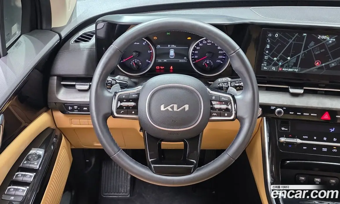 Kia Carnival 2023 2.2 автомат (гидро), фото 18