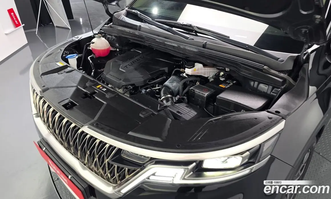 Kia Carnival 2023 2.2 автомат (гидро), фото 5