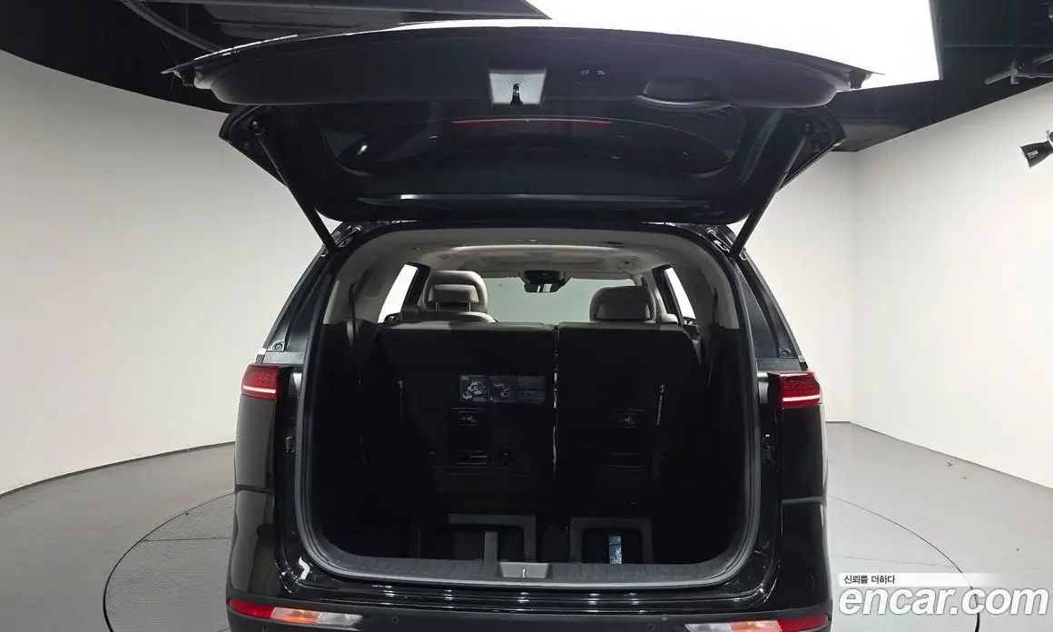 Kia Carnival 2023 3.5 автомат (гидро), фото 25