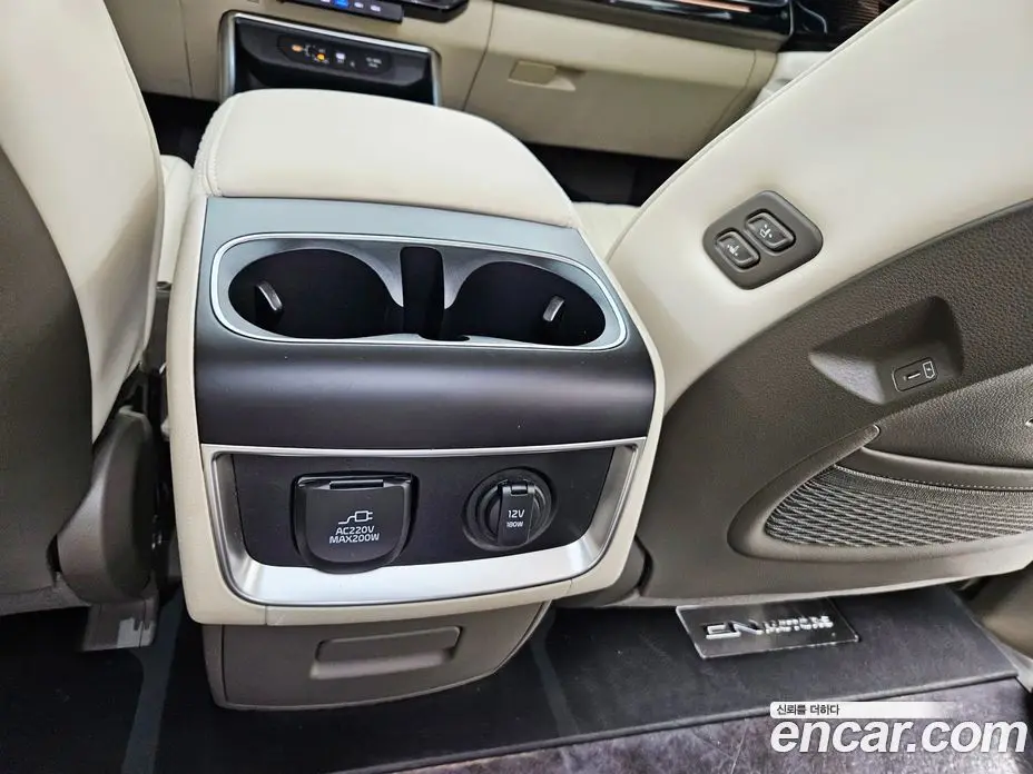 Kia Carnival 2024 3.5 автомат (гидро), фото 16
