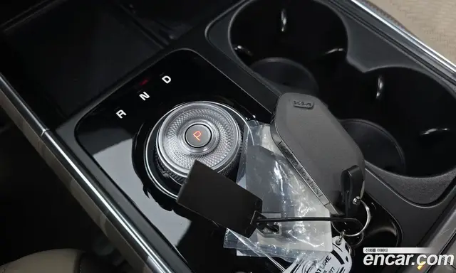 Kia Carnival 2024 1.6 автомат (гидро), миниатюра 12