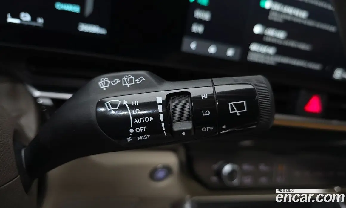 Kia Carnival 2024 1.6 автомат (гидро), фото 27