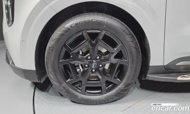 Kia Carnival 2024 1.6 автомат (гидро), миниатюра 5