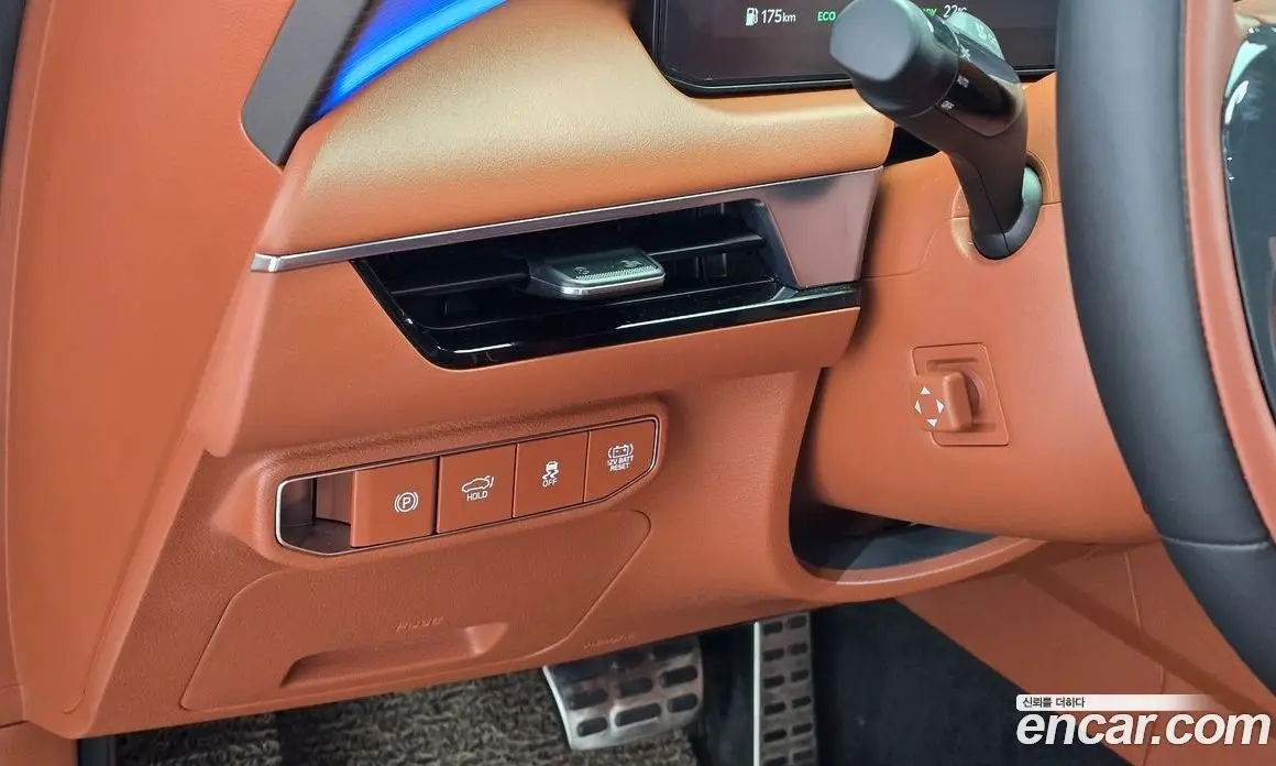 Kia K8 2024 1.6 автомат (гидро), фото 14 Kia K8 2024 1.6 автомат (гидро), фото 14