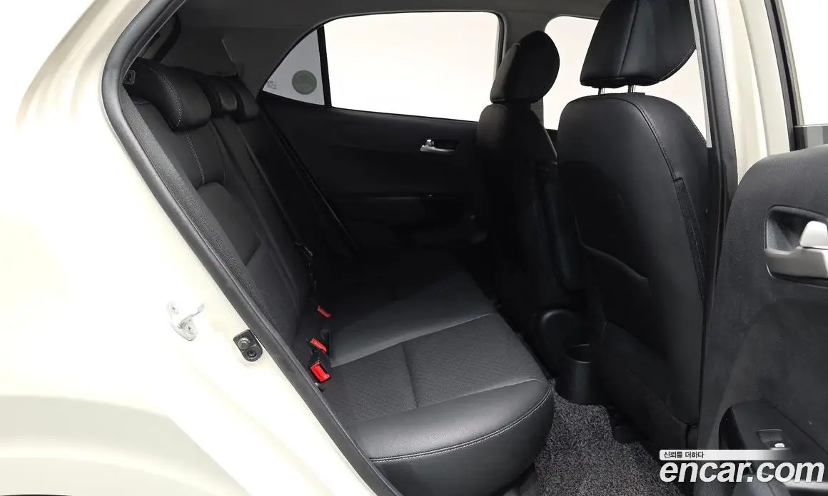 Kia Morning 2018 1.0 автомат (гидро), фото 17