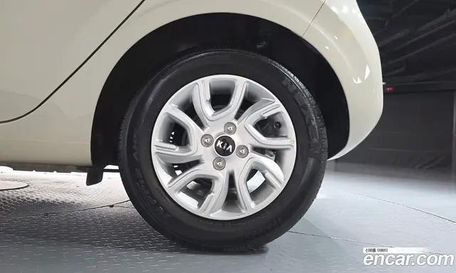 Kia Morning 2018 1.0 автомат (гидро), миниатюра 7