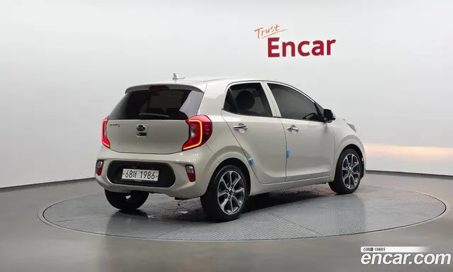 Kia Morning 2019 1.0 автомат (гидро), миниатюра 2