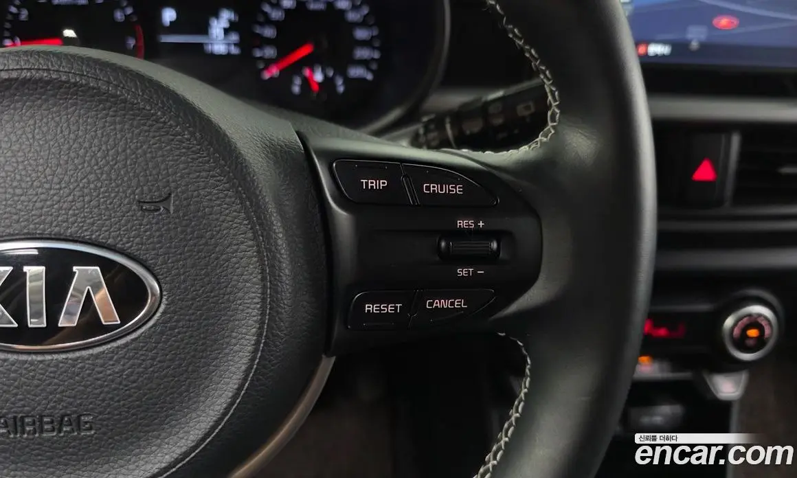Kia Morning 2019 1.0 автомат (гидро), фото 18