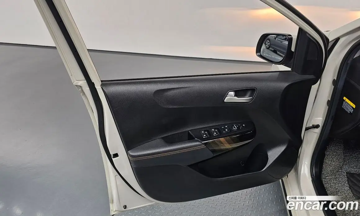 Kia Morning 2021 1.0 автомат (гидро), фото 14