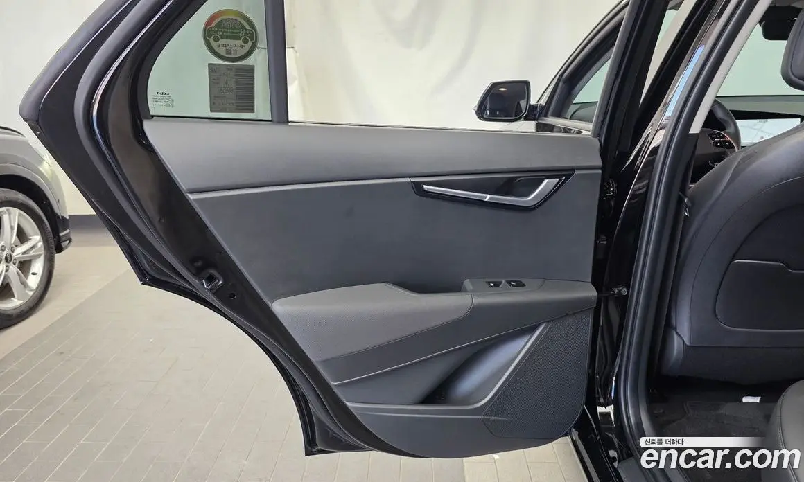 Kia Niro 2023 0.2 автомат (гидро), фото 14