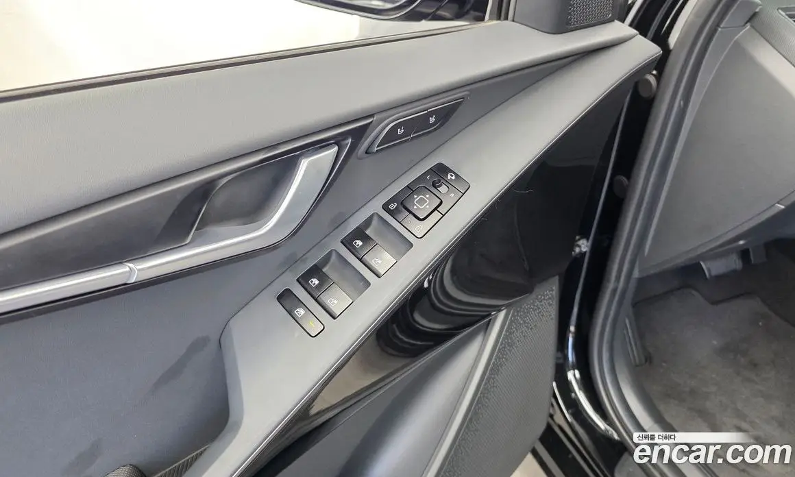 Kia Niro 2023 0.2 автомат (гидро), фото 29