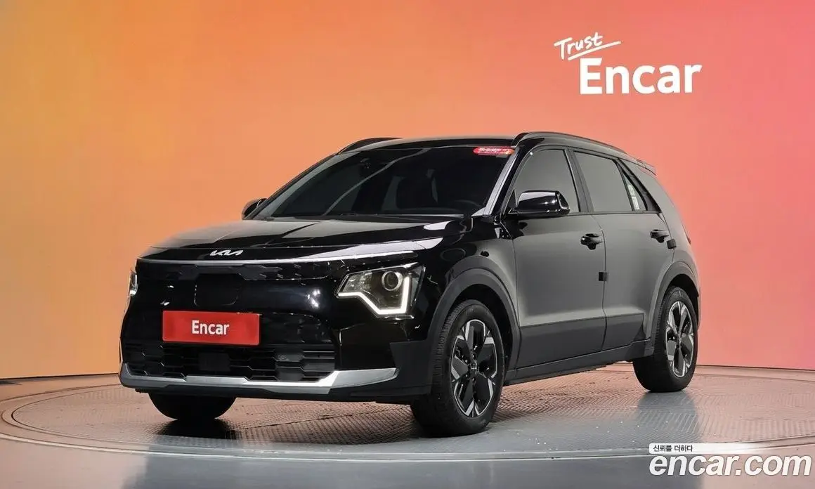 Kia Niro 2023 0.2 автомат (гидро), фото 33