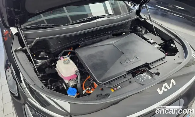 Kia Niro 2023 0.2 автомат (гидро), миниатюра 5