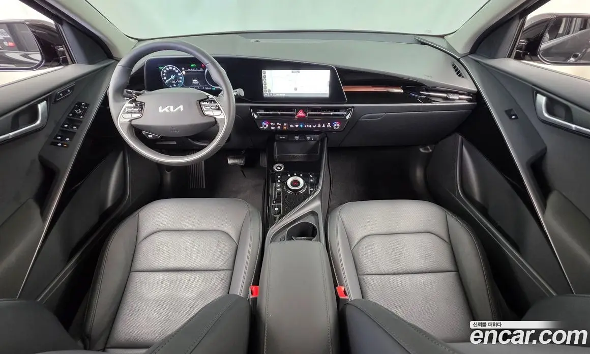 Kia Niro 2023 0.2 автомат (гидро), фото 9