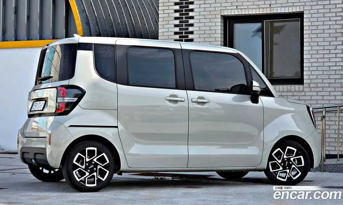 Kia Ray 2024 1.0 автомат (гидро), фото 5
