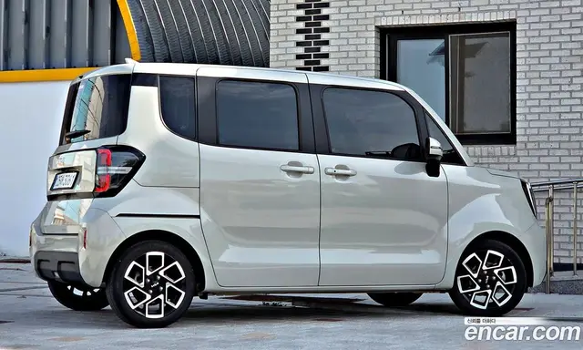 Kia Ray 2024 1.0 автомат (гидро), миниатюра 5