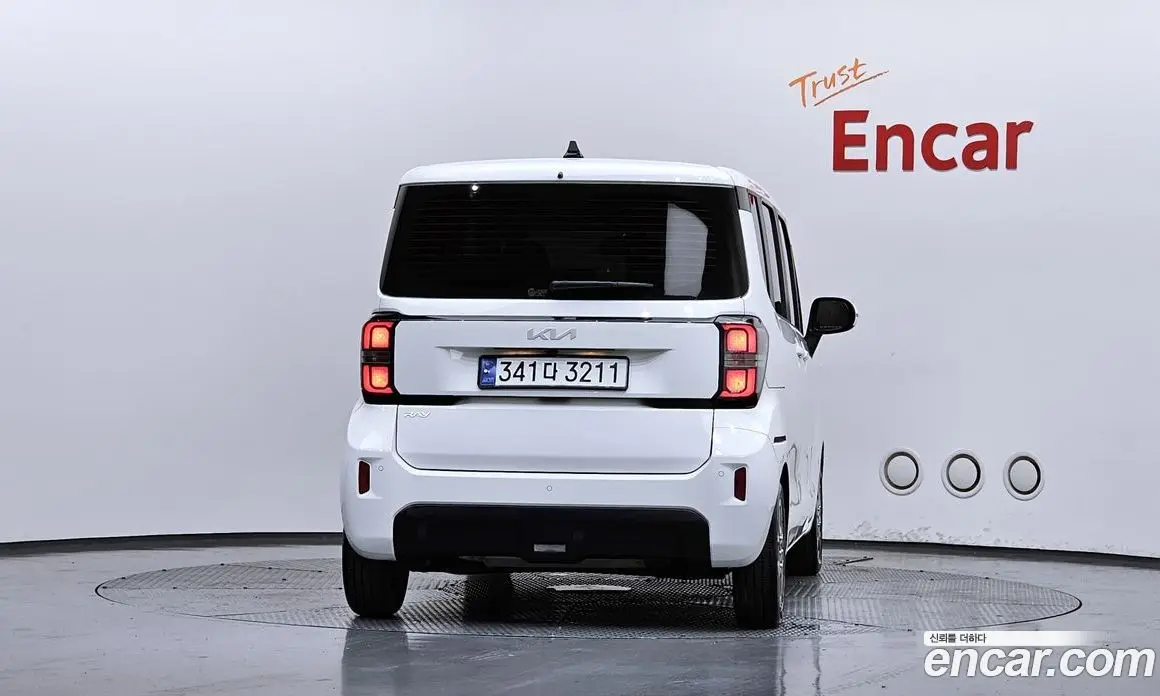 Kia Ray 2024 1.0 автомат (гидро), фото 4